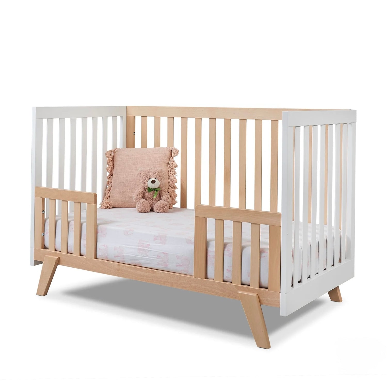 Luce Convertible Crib
