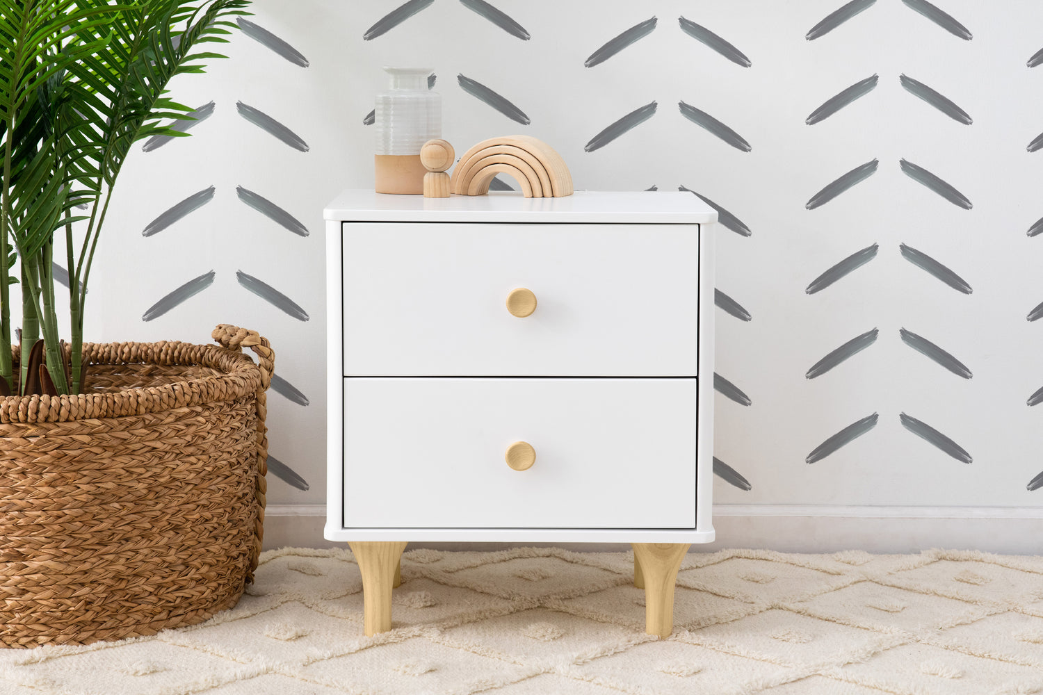 Lolly Nightstand with USB Port