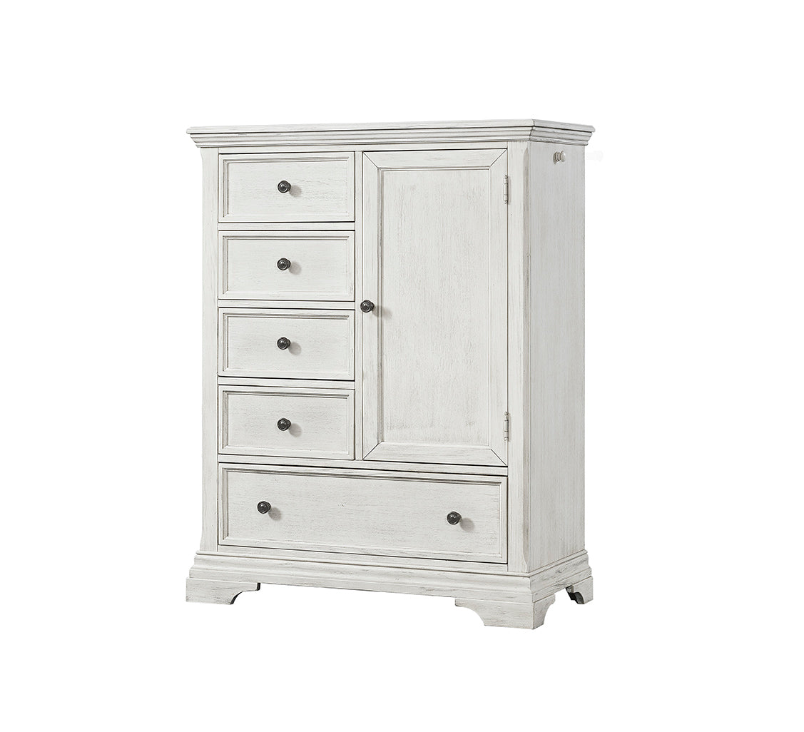 Olivia Chifforobe