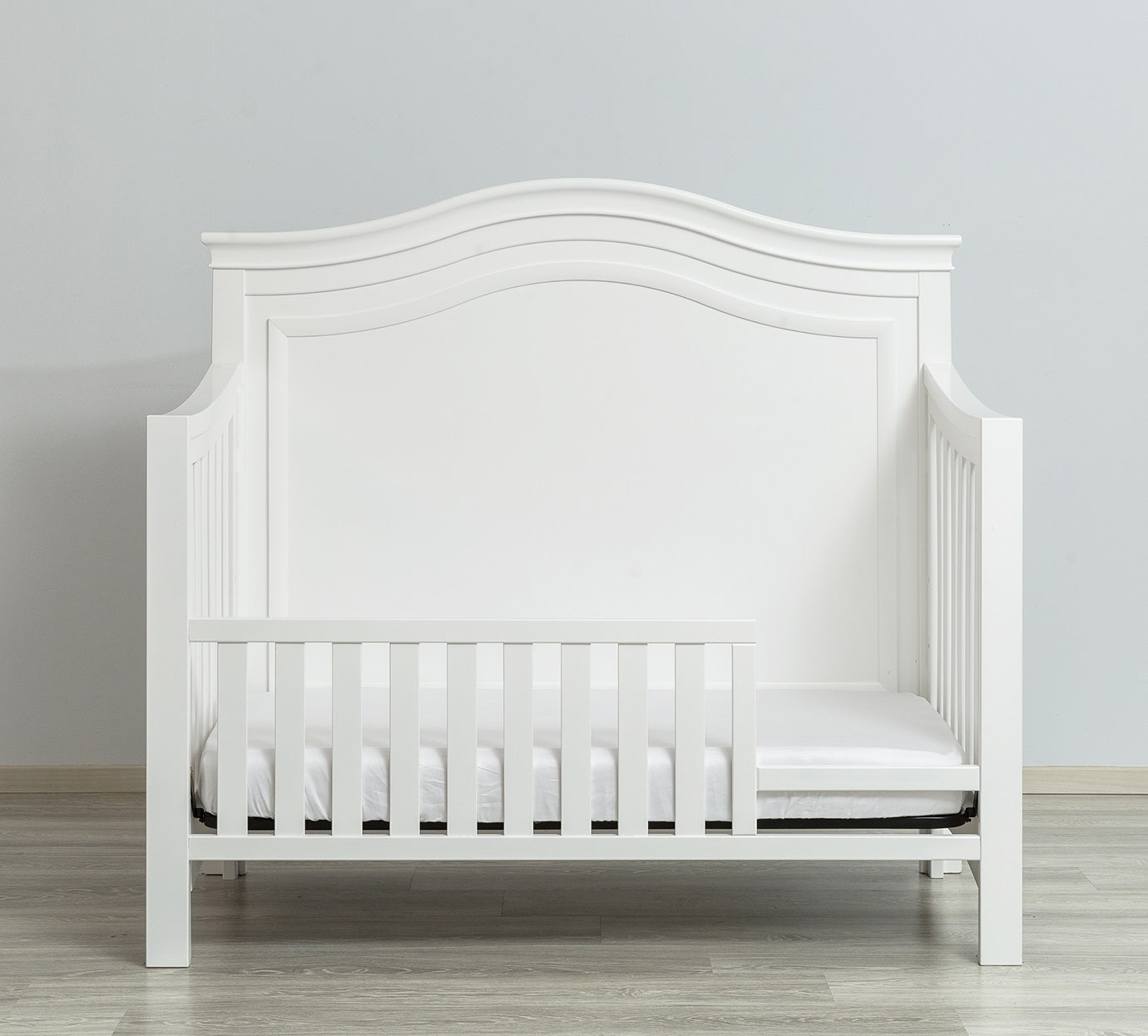 Serena Convertible Crib